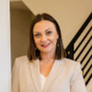 Meet your Posher, Alesha
